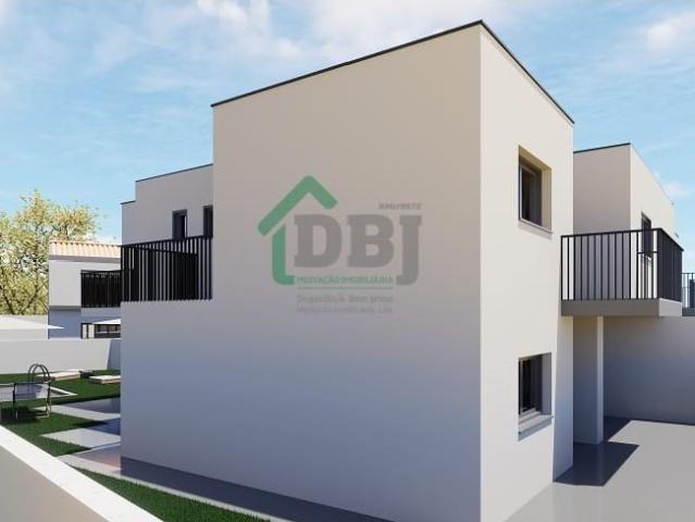 Casa venda em Castelo Branco, Canhoso
