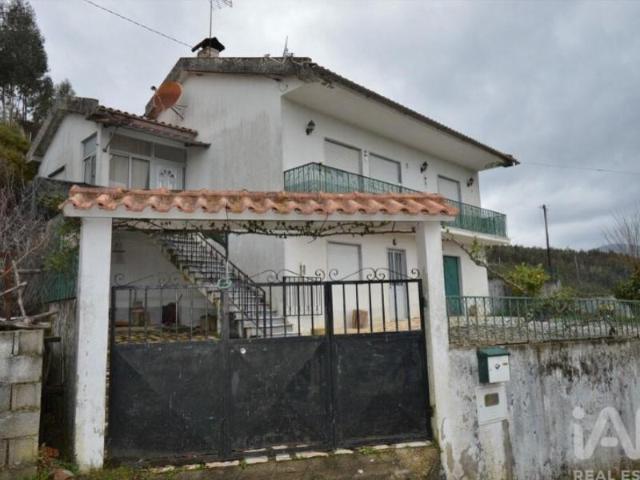 Casa venda em Amioso Fundeiro, Góis