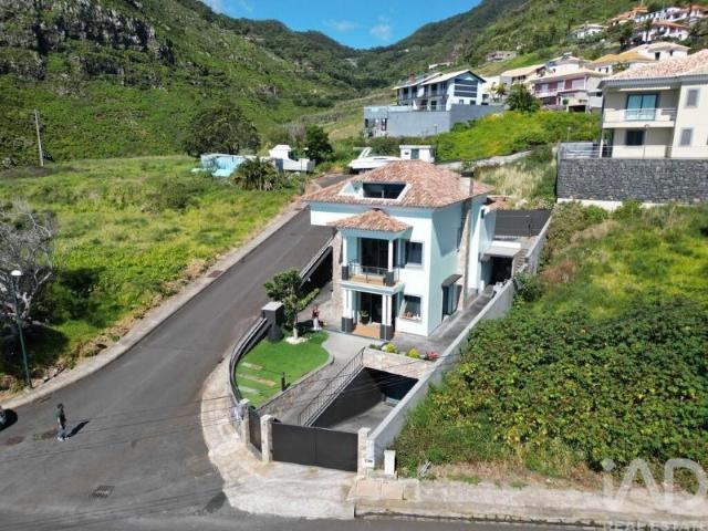 Casa venda em Caniçal, Machico