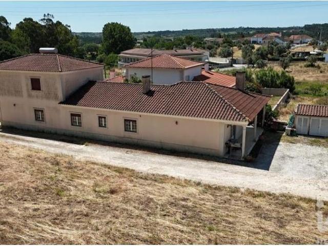 Casa venda em Rio Maior, Santarém