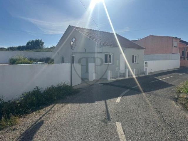 Casa venda em Varatojo, Torres Vedras