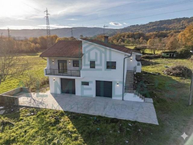 Casa venda em Afonsim, Vila Real