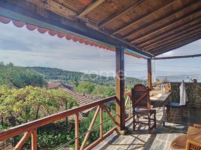 Casa venda em Aldeias, Viseu