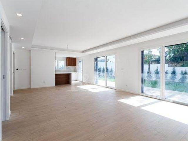 Casa venda em Mealha, Cascais