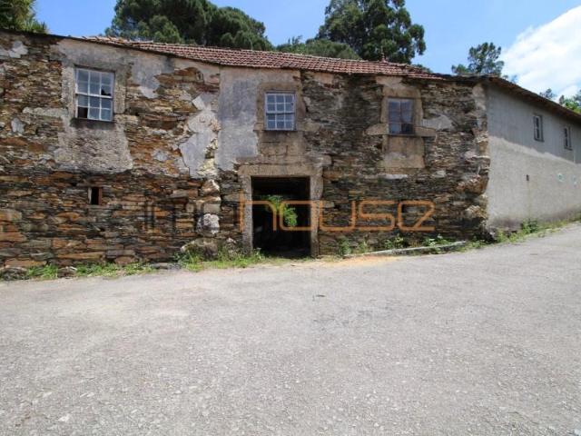 Casa venda em Castelo De Paiva