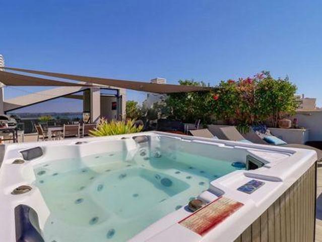 Casa venda em Estômbar, Faro