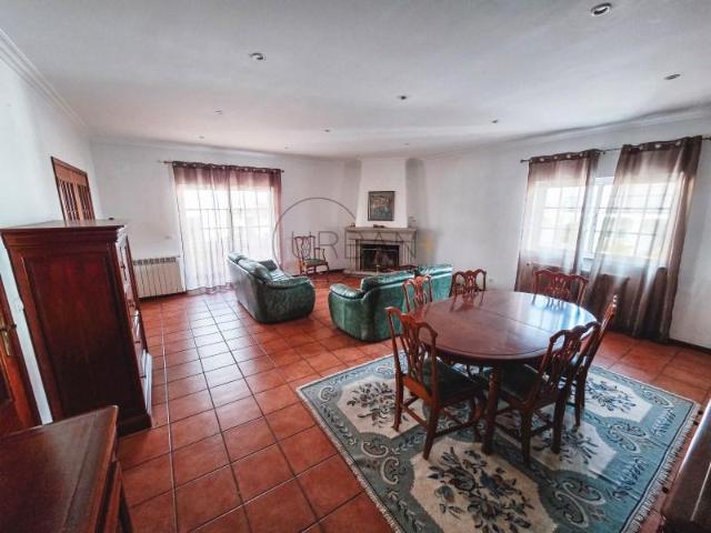 Casa venda em Mourilhe, Viseu