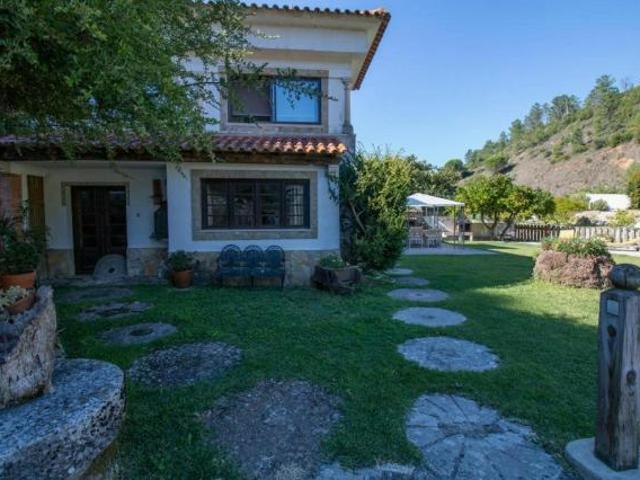 Casa alugar em Rouxinol, Porto De Mós