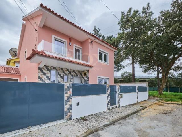 Casa venda em Seixal, Amora