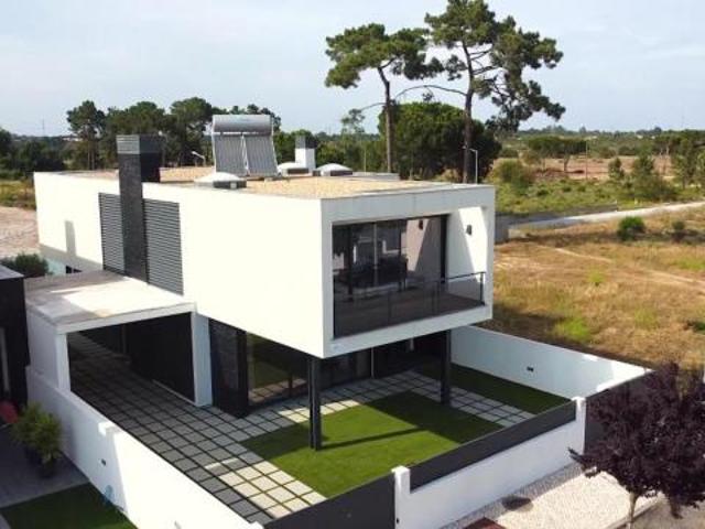 Casa alugar em Azeitão (São Lourenço e São Simão), Setúbal
