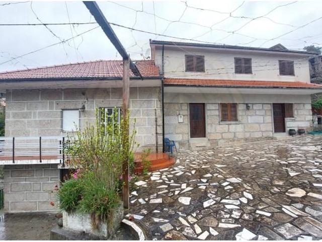 Casa venda em Amarante, Porto