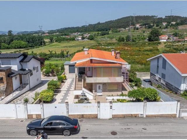 Casa venda em Silvares, Guimarães