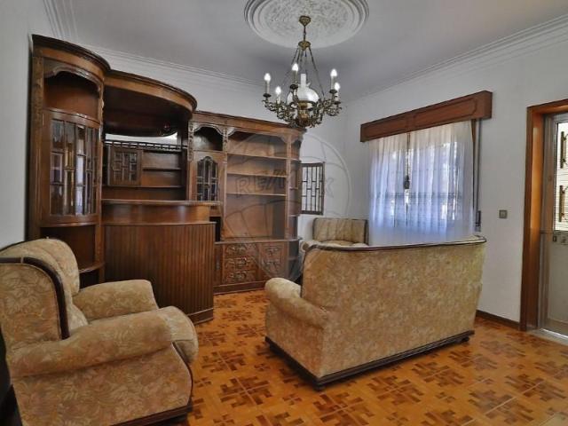 Casa alugar em Gondivai, Porto