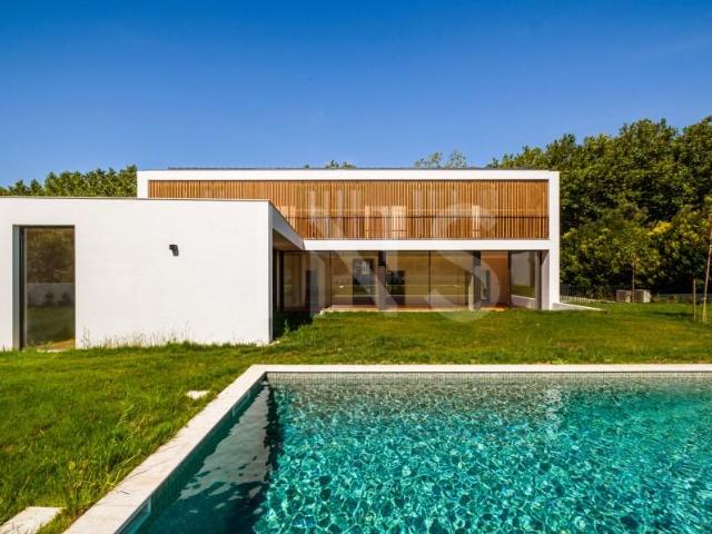 Casa alugar em Casal de São Miguel, Oeiras