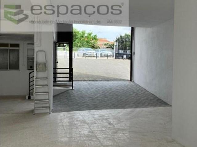 Casa alugar em Loures, Vale de Figueira