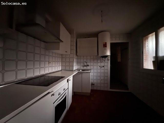 Piso en venta en La Paloma, Cáceres
