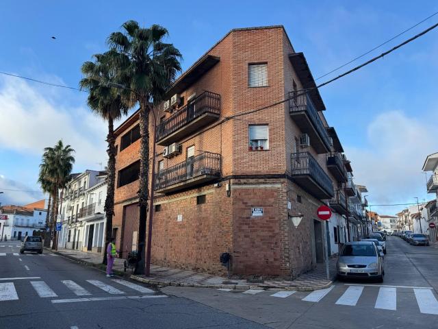 Piso en venta en Herrera Del Duque, Badajoz