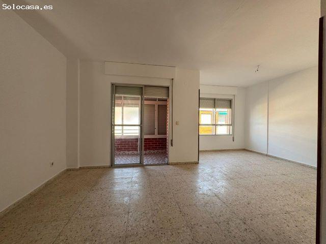 Piso en venta en Montijo