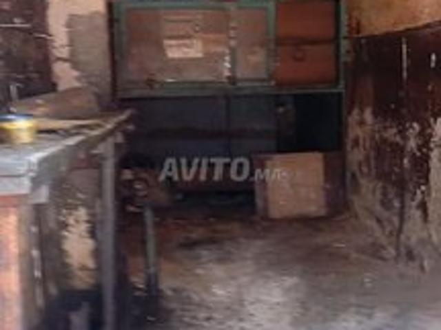 Local commercial vente à Anfa, Gharb-Chrarda-Beni Hssen