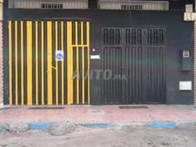 Local commercial vente à Anfa, Gharb-Chrarda-Beni Hssen