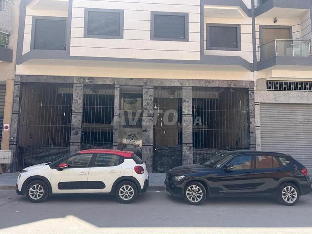 Local commercial vente à Anfa, Gharb-Chrarda-Beni Hssen