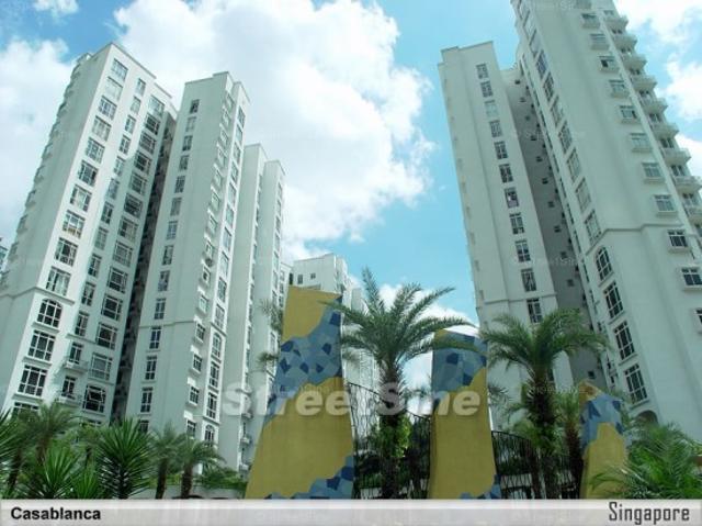 Condominium for sale in Woodlands