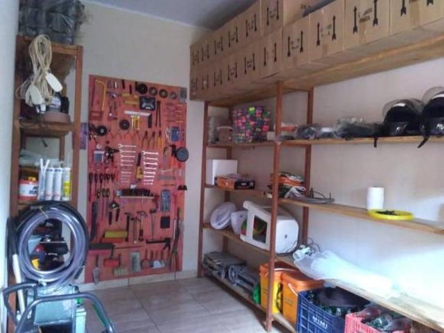 Casa venda em Alambari, Vila Nova Sorocaba