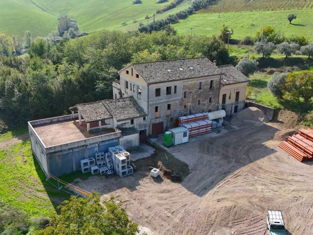 Rustico in vendita a San Savino, Ripatransone