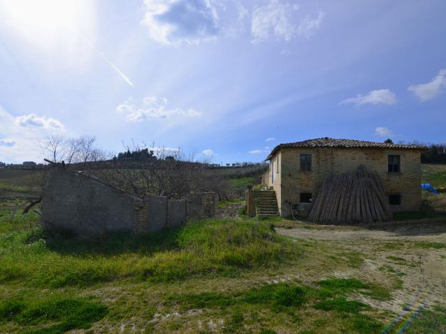 Rustico in vendita a Marche, Ascoli Piceno