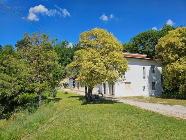 Rustico in vendita a Marche, Ascoli Piceno