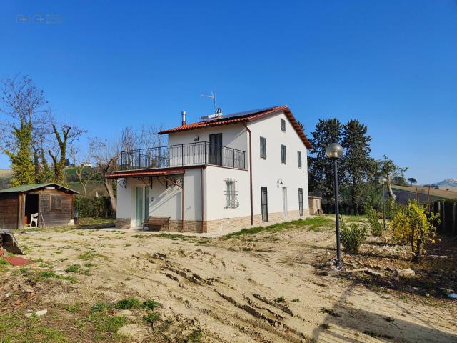 Rustico in vendita a Marche, Ascoli Piceno