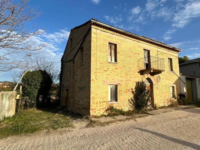 Rustico in vendita a Marche, Ascoli Piceno