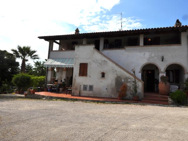 Rustico in vendita a Stella, Marche