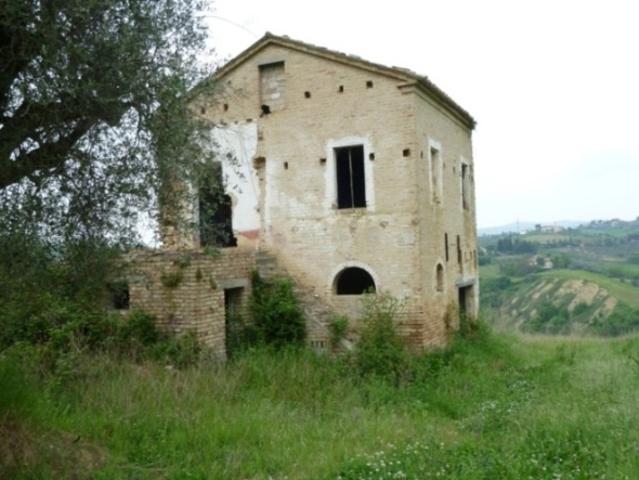Rustico in vendita a Stella, Marche