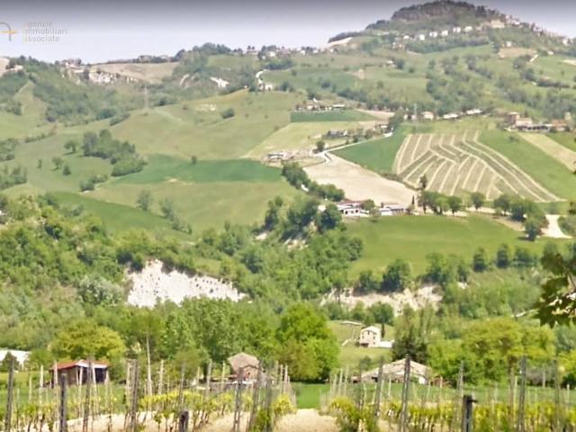 Rustico in vendita a Marche, Macerata