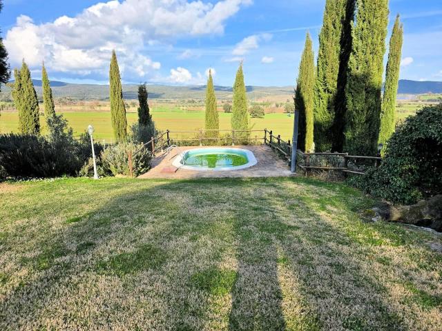 Casa in vendita a Roccastrada, Toscana