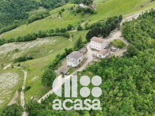 Locale Commerciale in vendita a Unione dei comuni Valle del Savio, Sarsina