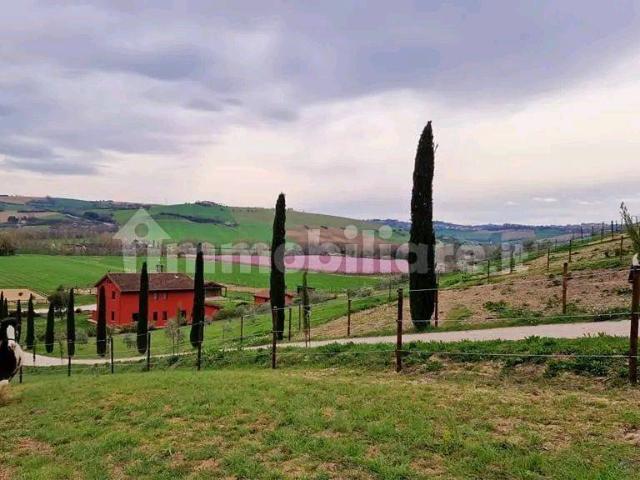 Villa Indipendente in affitto a Contrada Santa Maria, Farindola