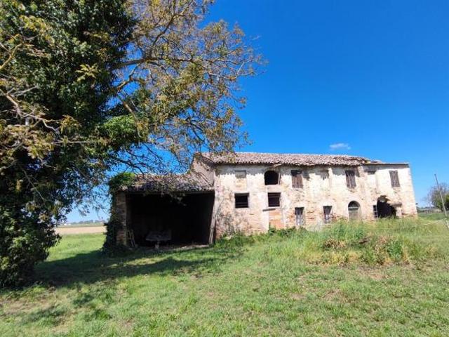 Terreno in vendita a Ravenna