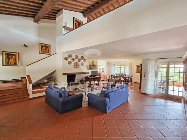Casa in vendita a Monte San Savino, Toscana