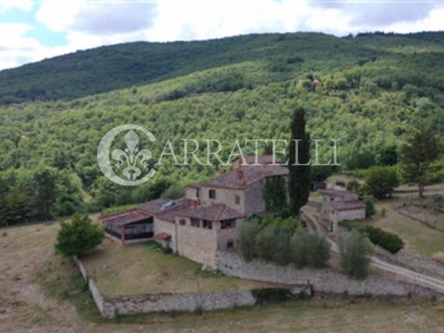 Rustico in vendita a La Croce, Radda in Chianti
