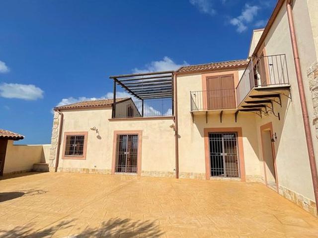 Rustico in vendita a Agrigento, Sicilia