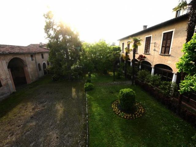 Terreno in vendita a Castegnato, Lombardia
