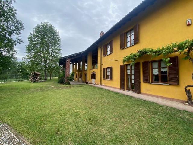 Rustico in vendita a Gambolò, Lombardia