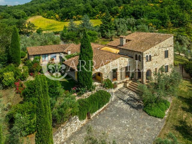 Rustico in vendita a Izzalini, Umbria