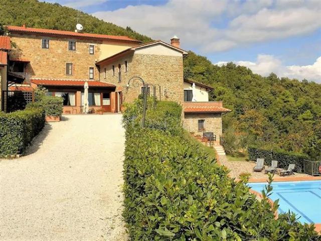 Rustico in vendita a Cantagrillo, Serravalle Pistoiese