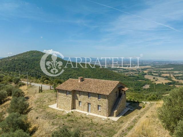 Rustico in vendita a Panicale, Umbria