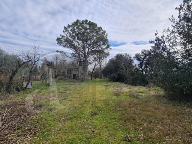 Rustico in vendita a Aquino, Lazio