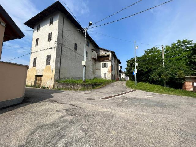 Rustico in vendita a Piemonte, Asti
