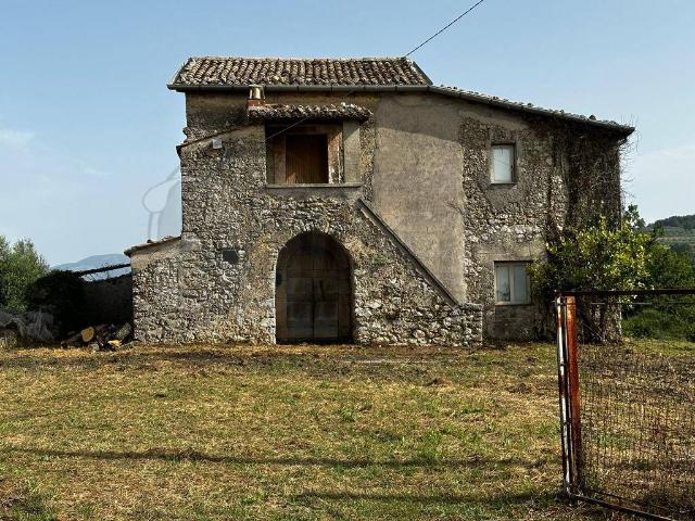 Rustico in vendita a Rocca D'arce, Lazio